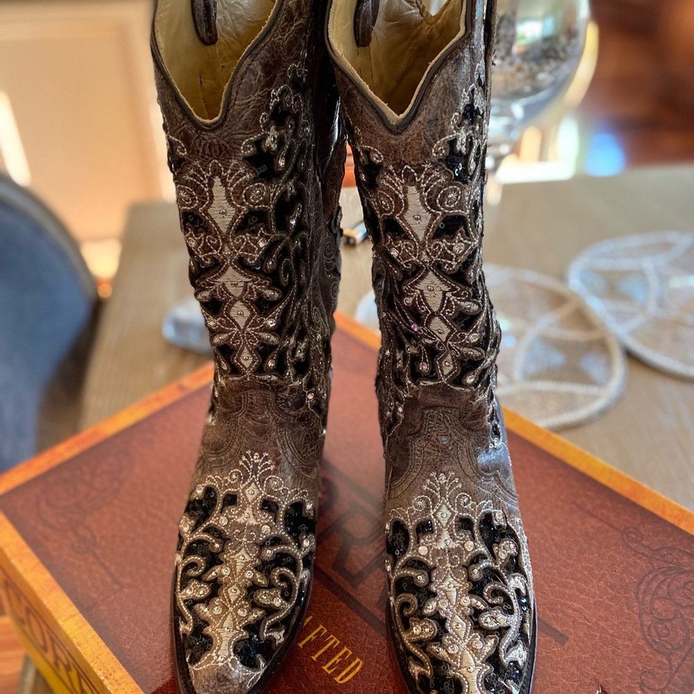 Corral cowboy boots
